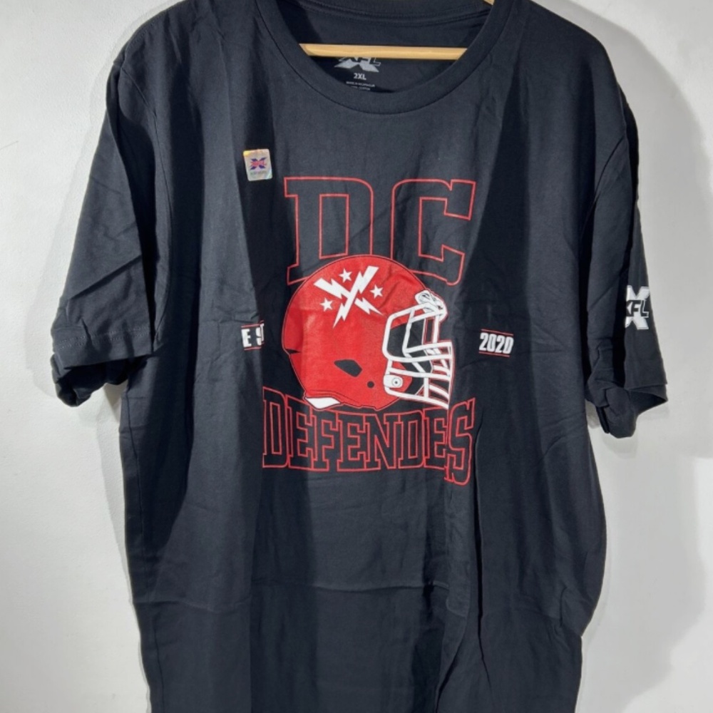 XFL DC Defenders T-Shirt Black Size: 2XL Short Sleeve